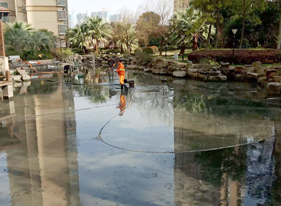 沈河景观池淤泥清理